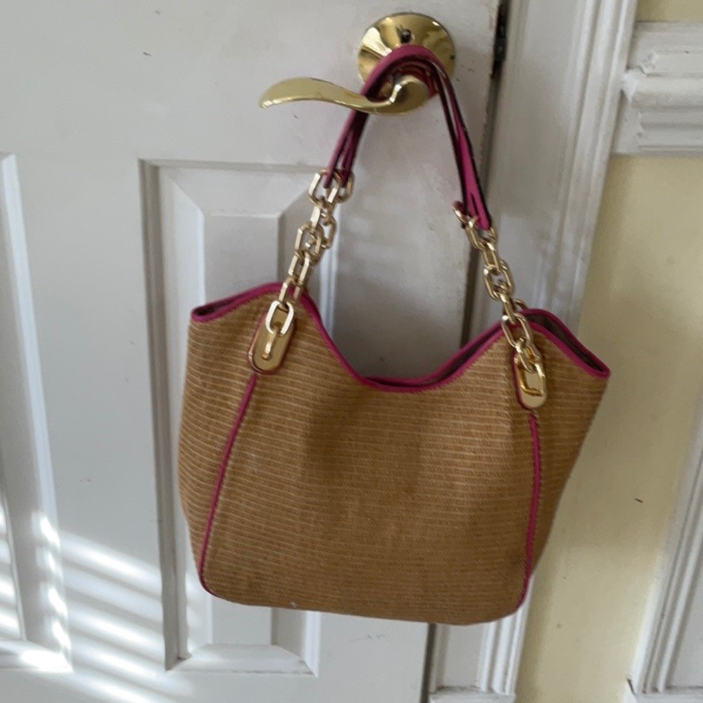 Michael KorsStylish Tan and Pink Women's Bag - Picture 4 of 9